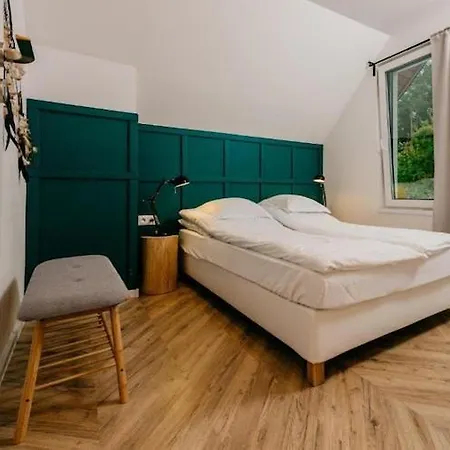 Large Home, Jacuzzi, Sauna * Kopalino